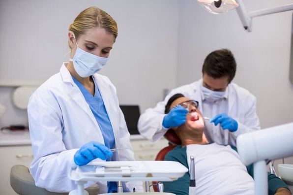 Як обрати кваліфікованого стоматолога