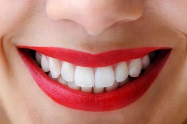 Професійна гігієна зубів: Збережіть Свою Посмішку Здоровою